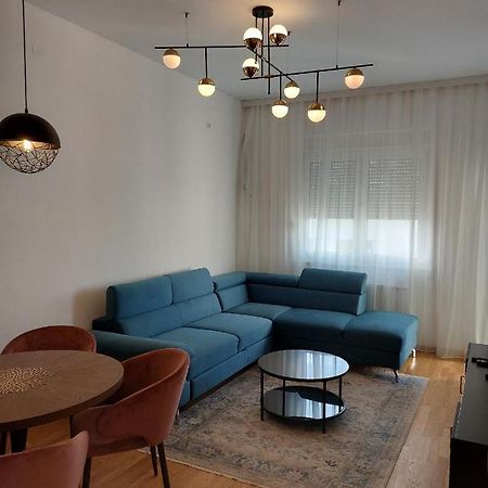 Kej Danube Lux Free Garage Apartment Novi Sad Exterior photo