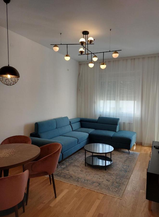 Kej Danube Lux Free Garage Apartment Novi Sad Exterior photo
